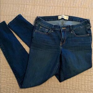 Hollister dark wash super skinny jeans